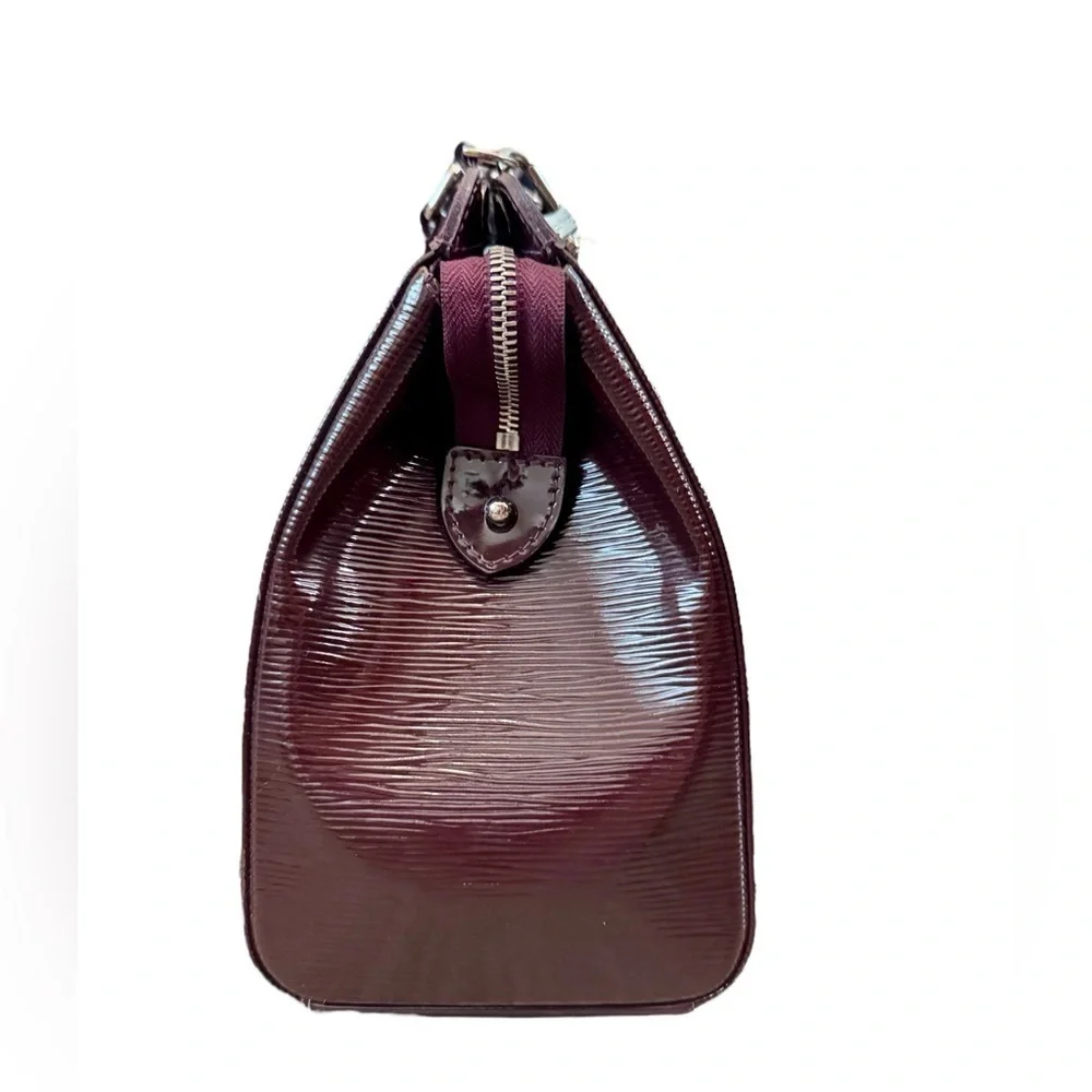 Auth. Louis Vuitton 2011 Bordeaux Electric Epi Brea MM Bag (COA)